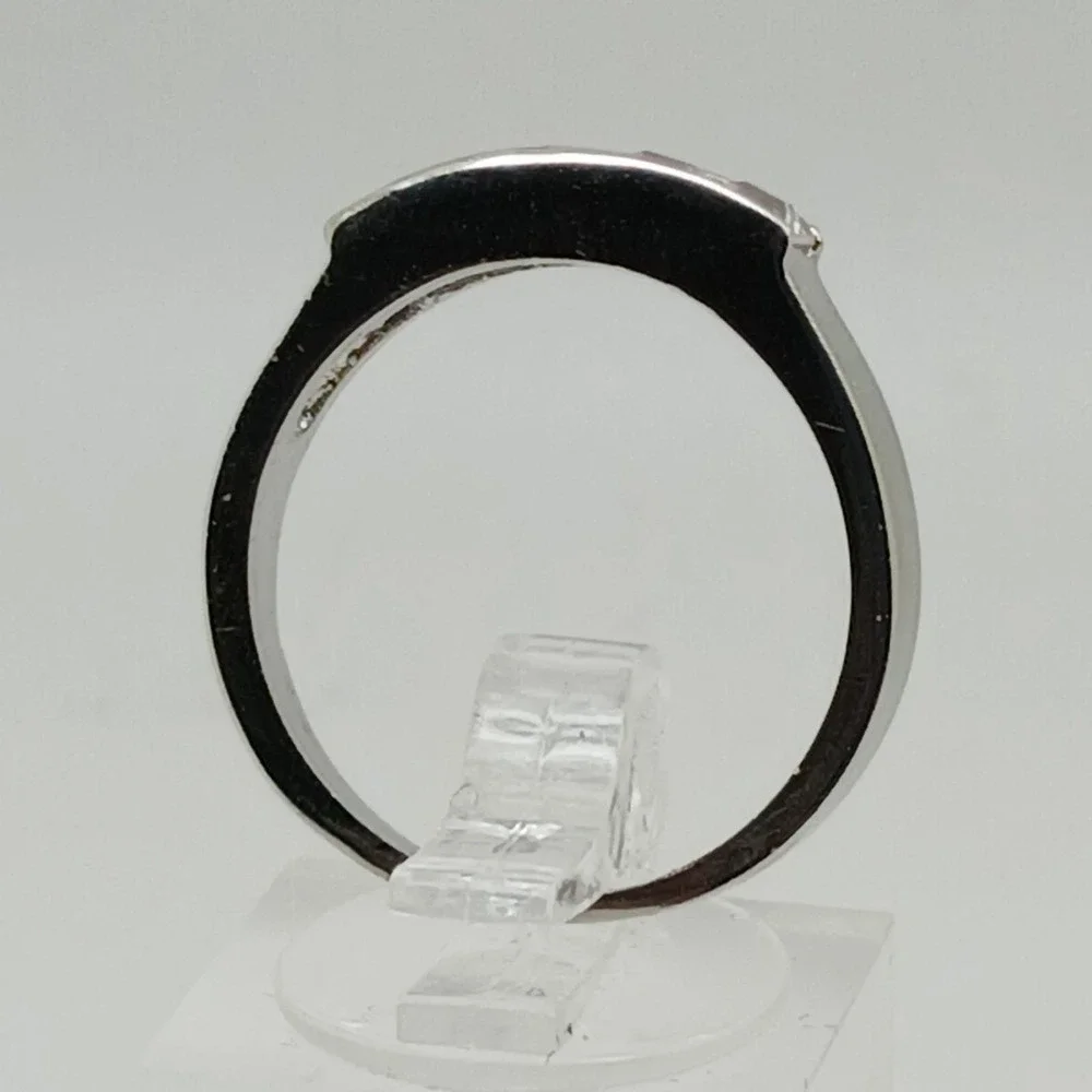 Silver Tone Princess Cut 5 Stone Channel Set Cubic Zirconia Band Ring Size 8